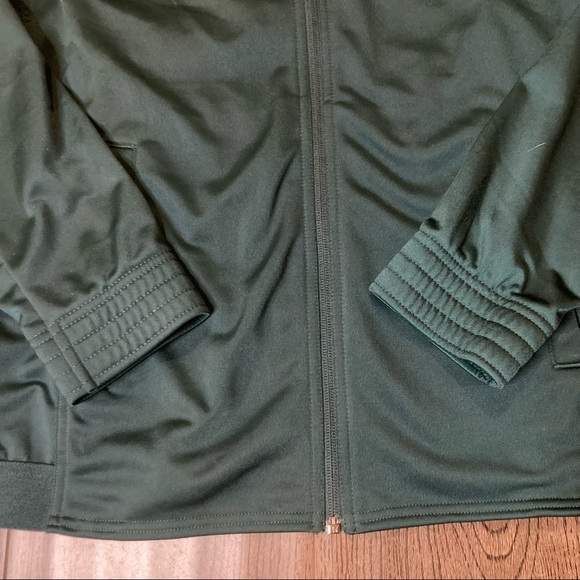 Puma Contrast Dark Green Full Zip Track/Field Jacket - Picture 3 of 7